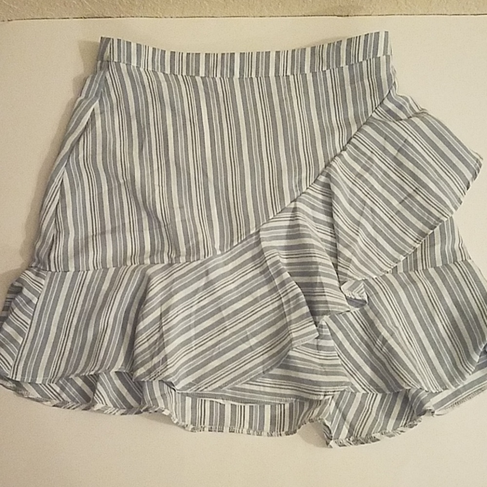 Baby blue stripe ruffle skirt.